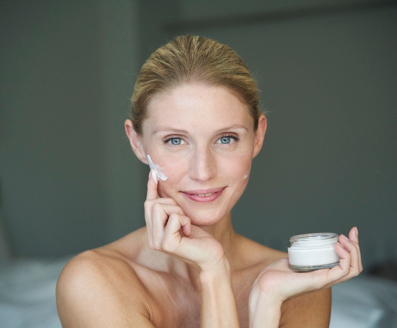 CREMA FACIAL NOCTURNA