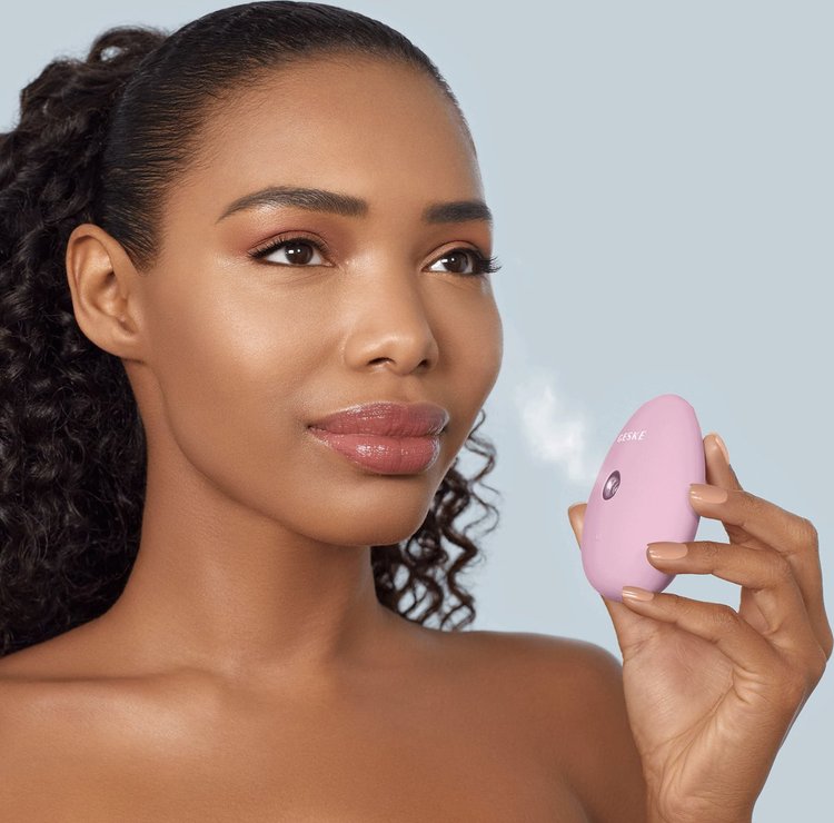 Vaporizador Facial Hidratante y Refrescante 4 en 1 Rosa - Geske