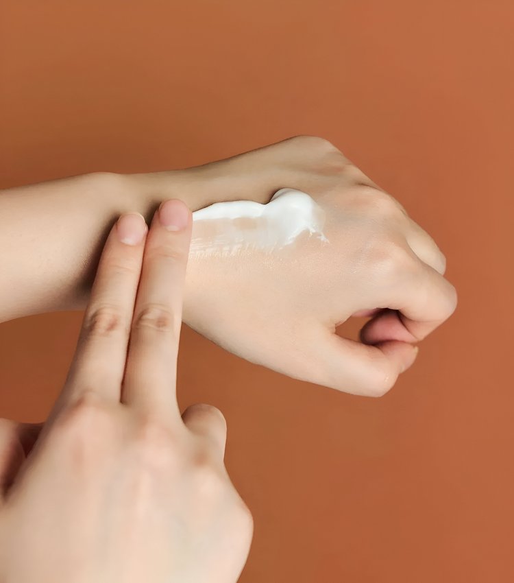 Crema Enriquecida con Probióticos y Cica de Centella 15ml - Skin1004