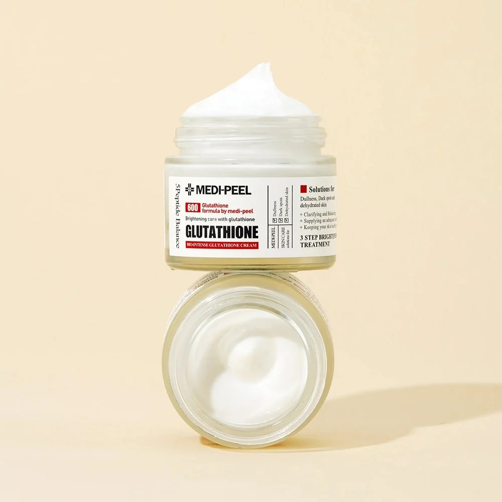 Crema Hidratante Anti Edad  Bio-Intense Glutathione White Cream de Medipeel de 50gr