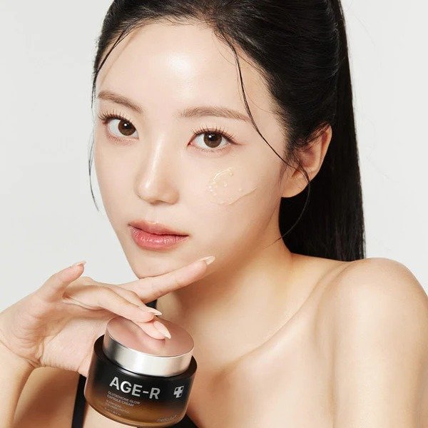 Crema con Cápsulas Glow de Glutatión AGE-R 50 ml - Medicube