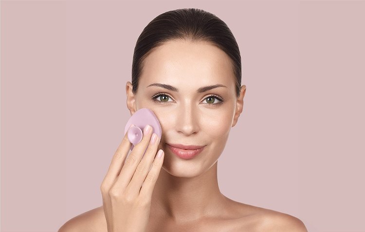 Cepillo Facial 4 en 1 rosa - Geske