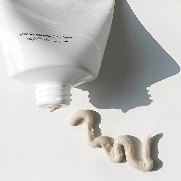 Espuma Limpiadora de Arcilla Blanca 150g - Heimish